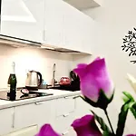 Fantastic 3 Bedroom Next Playa Americas & Wifi Free Casa de Férias *