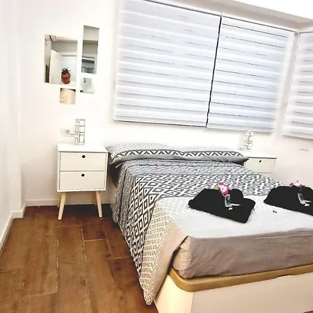 Fantastic 3 Bedroom Next Playa Americas & Wifi Free Hébergement de vacances